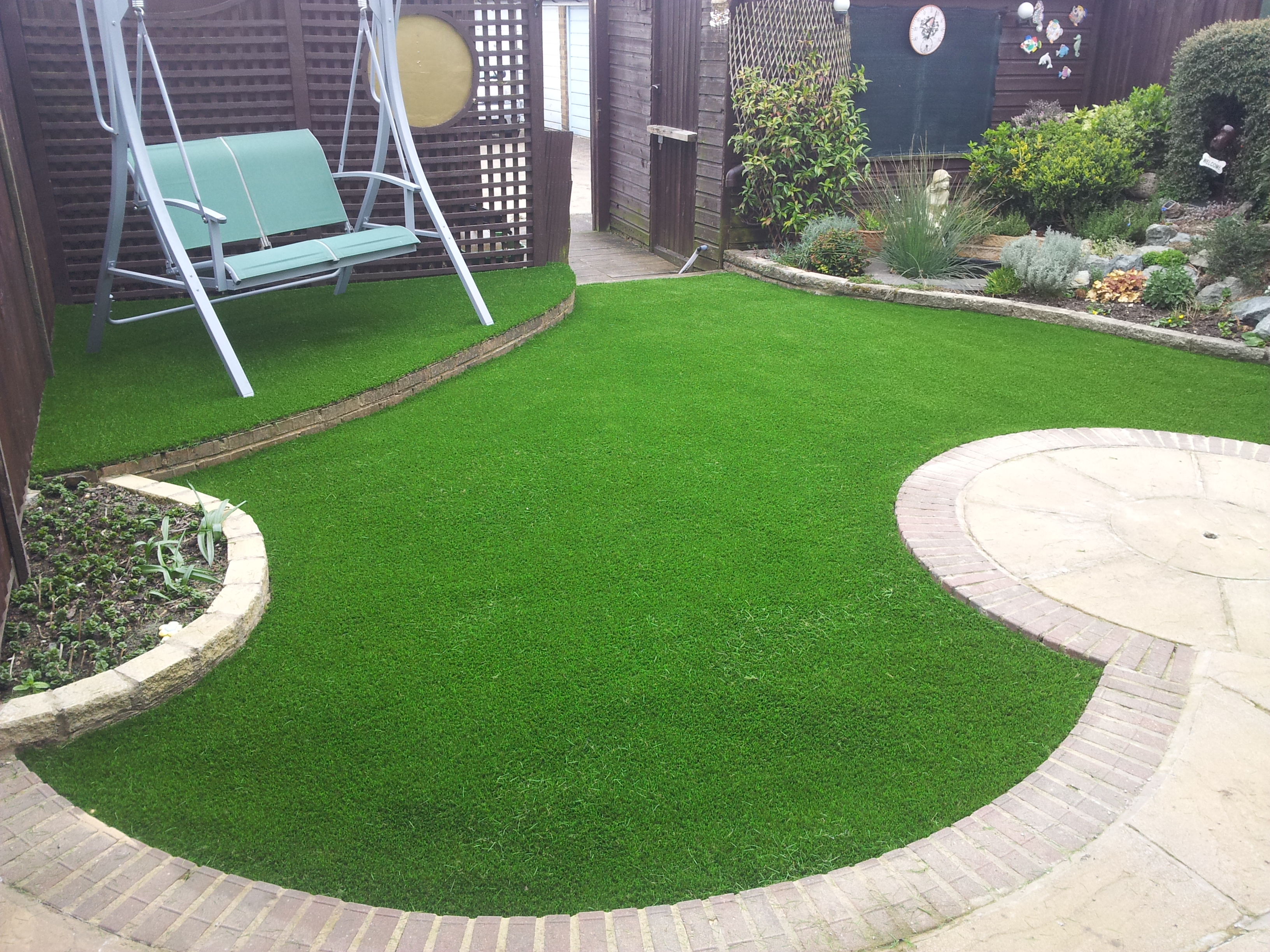 Artificial-Grass-Installation-Ascot-